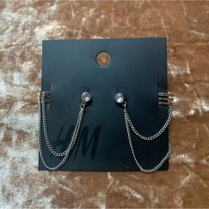 💅🏻FREE w $10 Purchase: Earrings